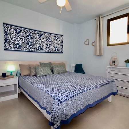Agradable Apartamento Con Terraza En Formentera エス・プホルス エクステリア 写真