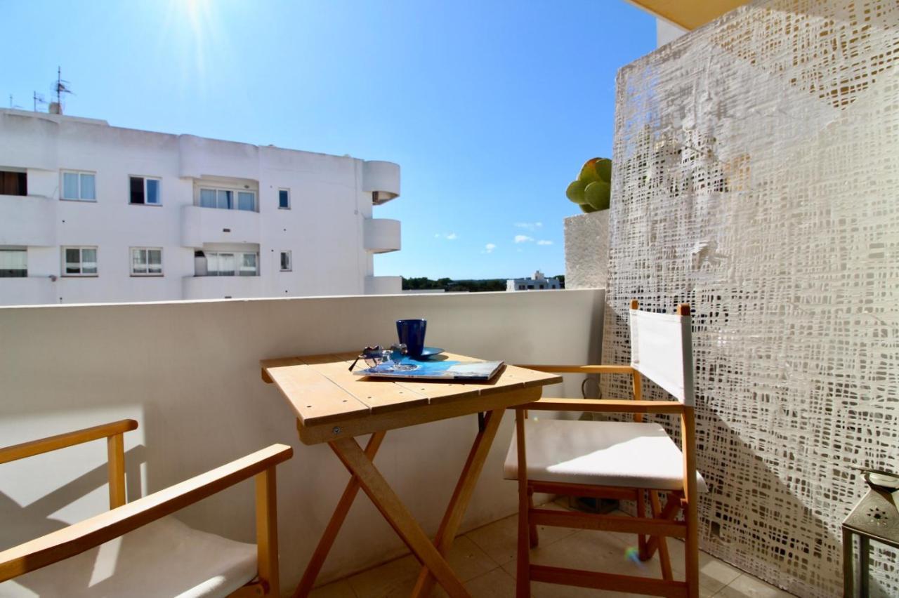 Agradable Apartamento Con Terraza En Formentera エス・プホルス エクステリア 写真